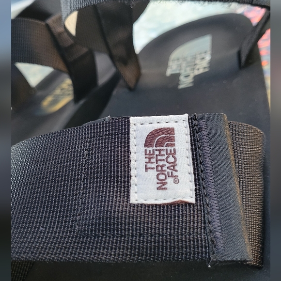 The North Face men sandals size 10 - Picture 7 of 8